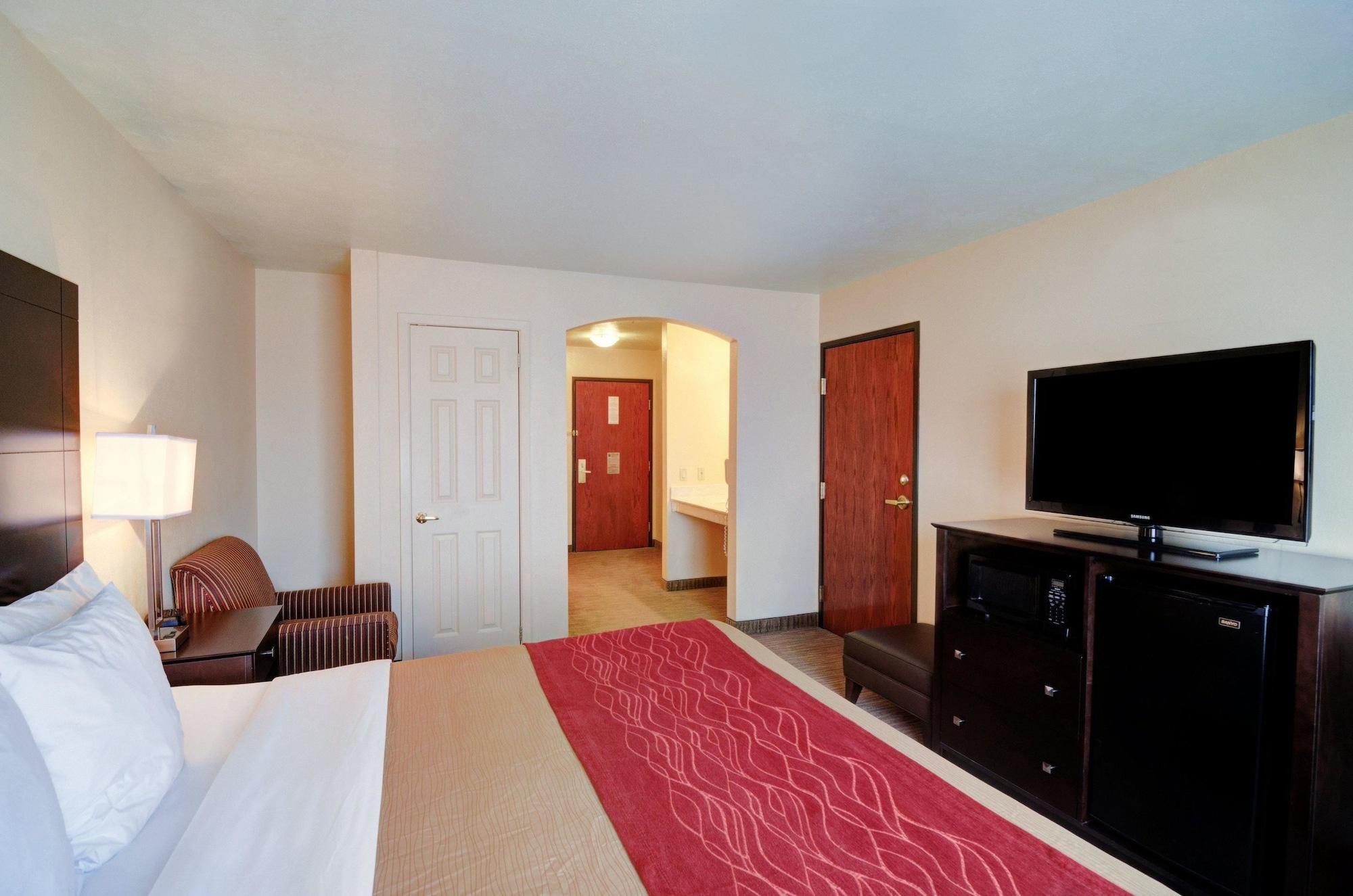 Comfort Inn & Suites Amarillo Bagian luar foto