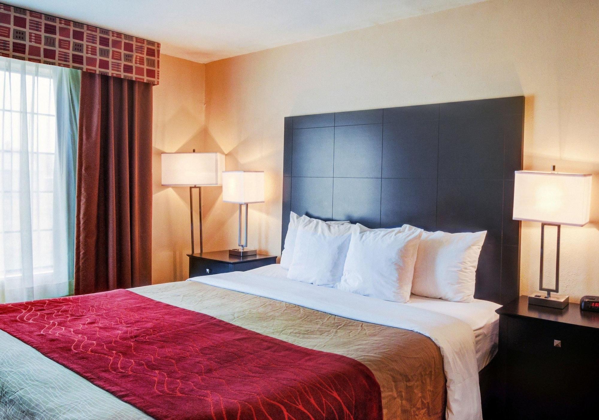 Comfort Inn & Suites Amarillo Bagian luar foto