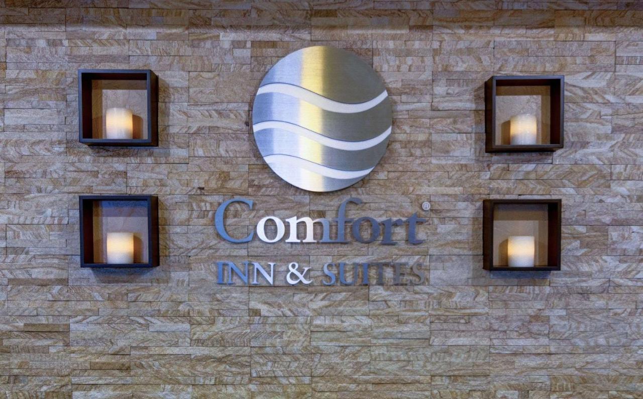 Comfort Inn & Suites Amarillo Bagian luar foto